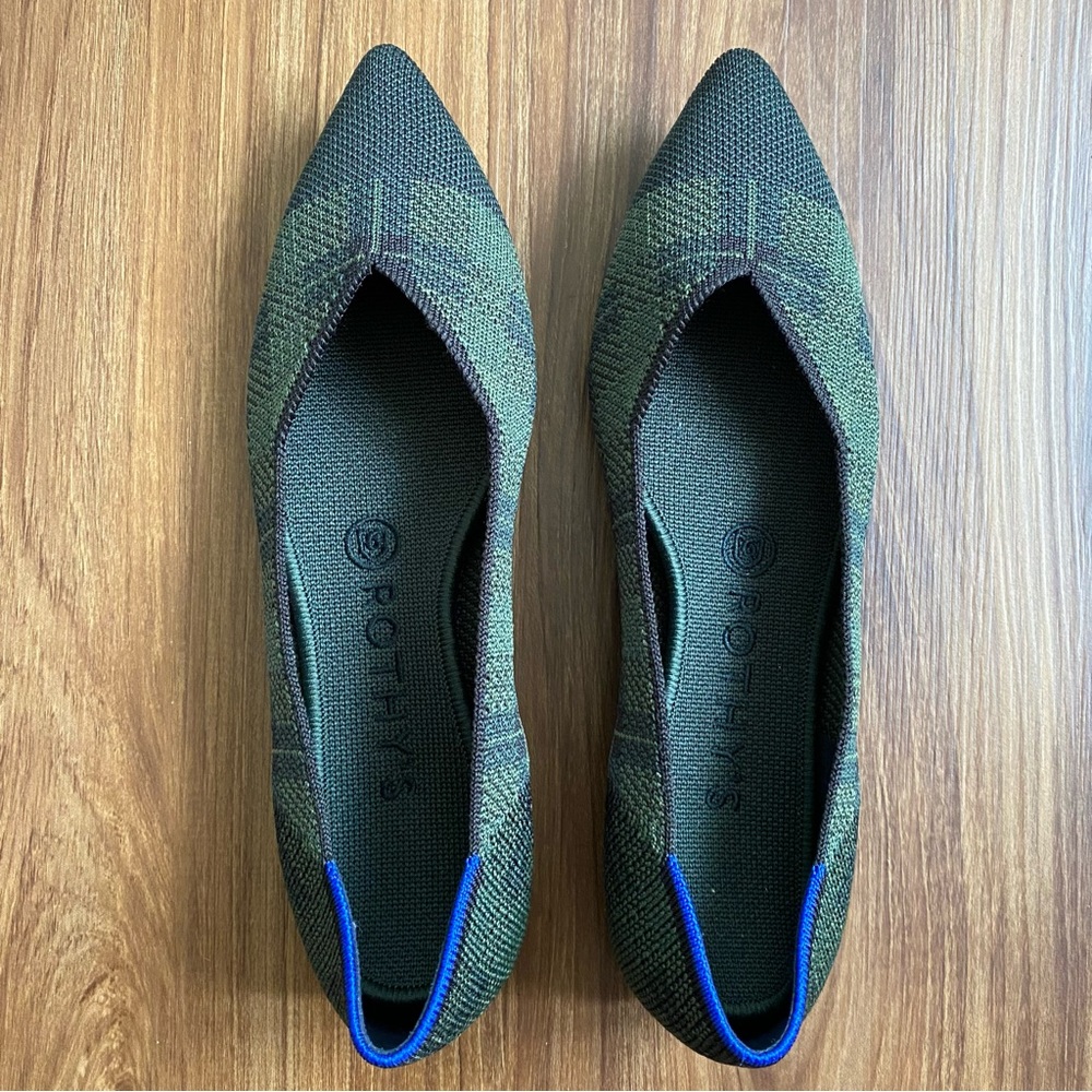 Rothy’s pointed toe flats, size 7.5